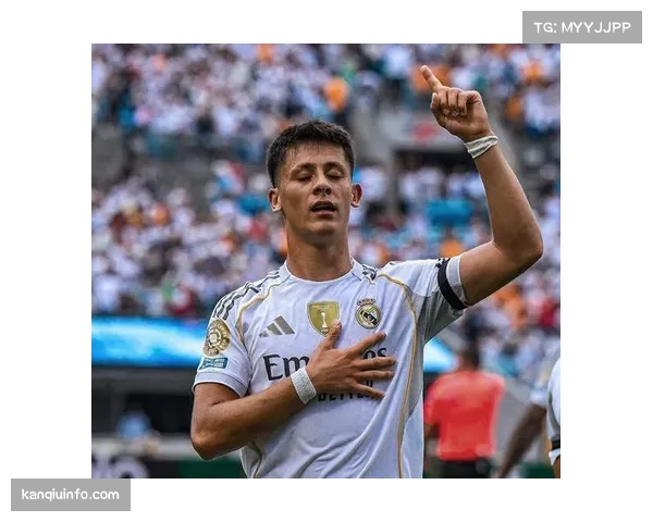 皇马中场阿森西奥比赛中受伤离场，伤情待评估